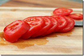 5-sliced-tomatoes